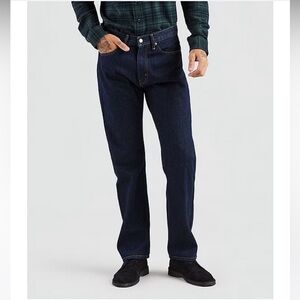 Men’s Levi’s 505 jeans in blue denim. Size 33x30.